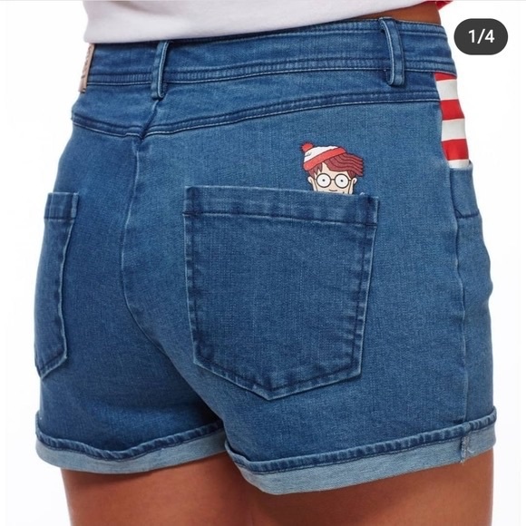 Where’s Waldo Jean shorts - Picture 5 of 10